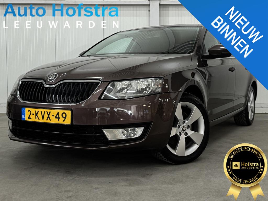 Skoda Octavia 1.8 TSI Greentech Elegance 180 PK AUTOMAAT NAV, Auto's, Skoda, Bedrijf, Te koop, Octavia, ABS, Airbags, Airconditioning