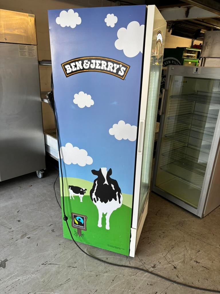 Ben en jerry glasdeur vriezer werkent te zien, Ophalen of Verzenden, Zo goed als nieuw, 160 cm of meer