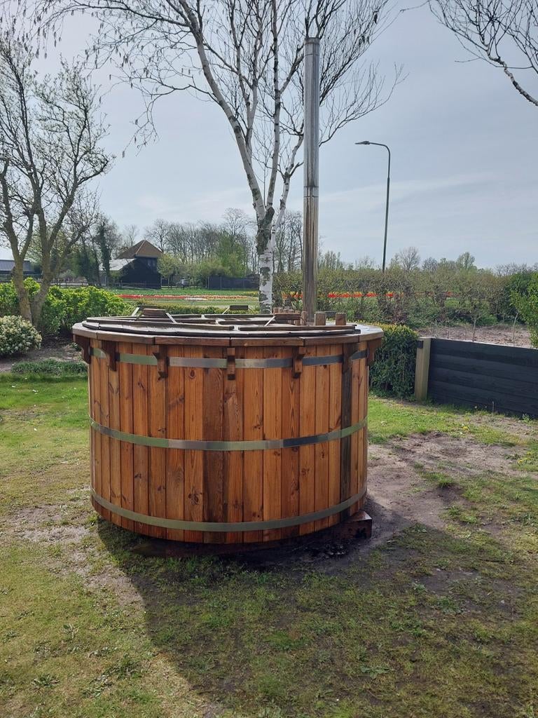Houten hottub met kachel, Ophalen