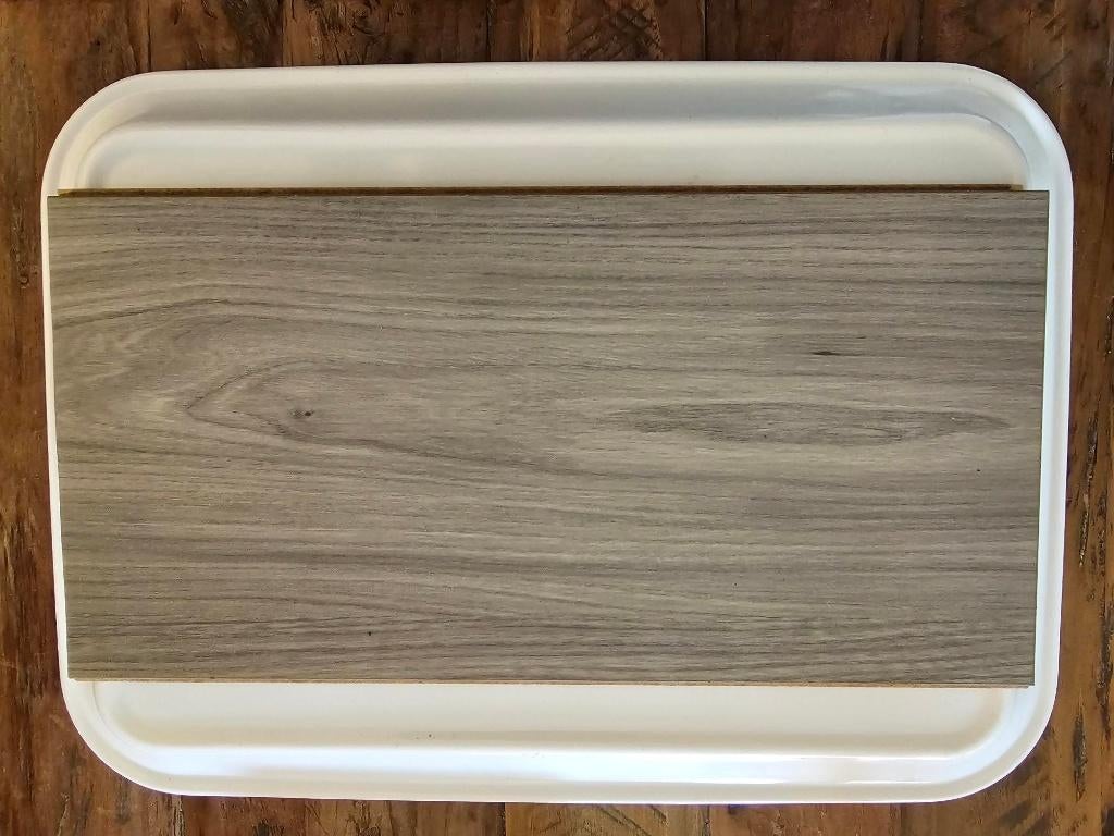 GRATIS Laminaat (11m2), PVC toplaag, inclusief plinten, Ophalen, Overige materialen, 50 tot 150 cm, Zo goed als nieuw