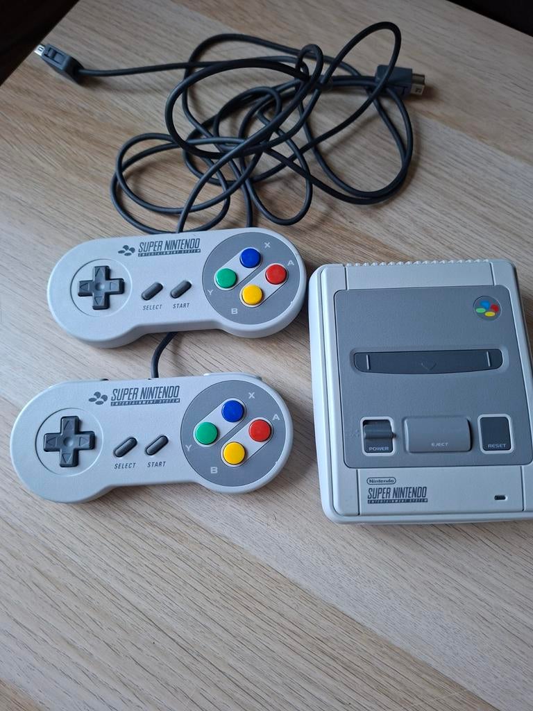 Nintendo super, Spelcomputers en Games, Spelcomputers | Nintendo Super NES, Ophalen, Gebruikt, Met 2 controllers, Met games