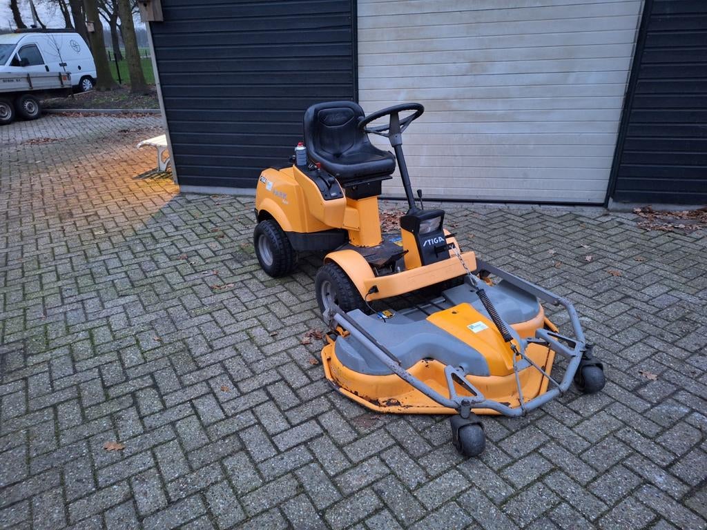 Merk: Stiga
Type: Park Power 2WD
Bouwjaar: 2005
Maaidek/werk, Tuin en Terras, Zitmaaiers, ., Stiga Park  2WD, Ophalen of Verzenden