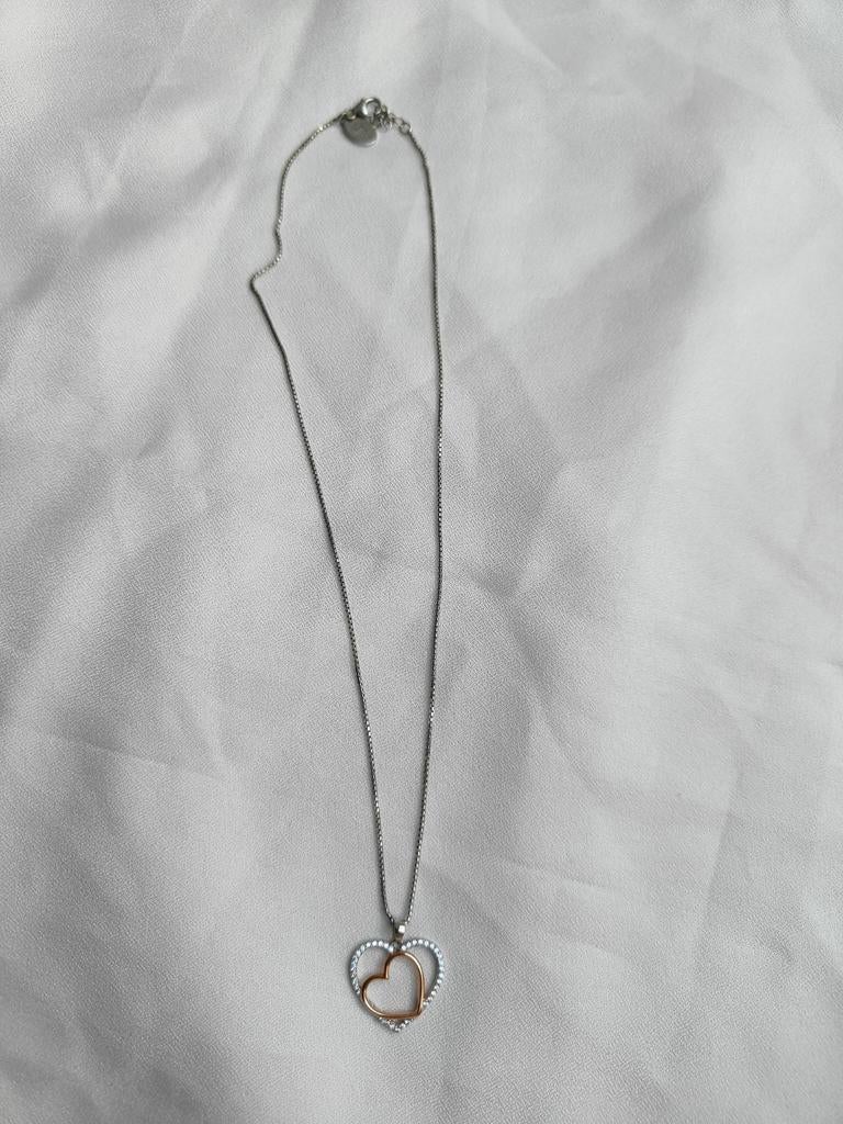 S.Oliver zilveren ketting met hartjes hanger, Sieraden, Tassen en Uiterlijk, Kettingen, Ophalen of Verzenden, Zo goed als nieuw
