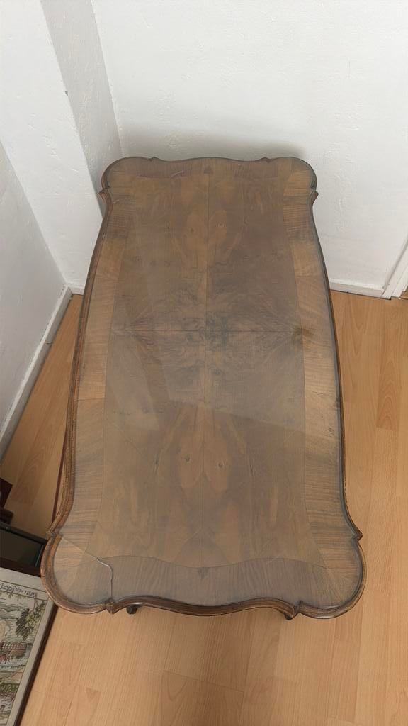 Chippendale bijzettafel, Ophalen