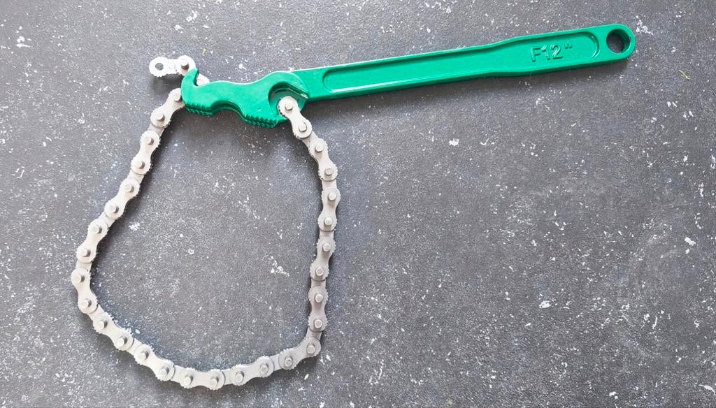 Ketting oliefiltersleutel F12" - Universeel gereedschap, Ophalen of Verzenden, Gebruikt