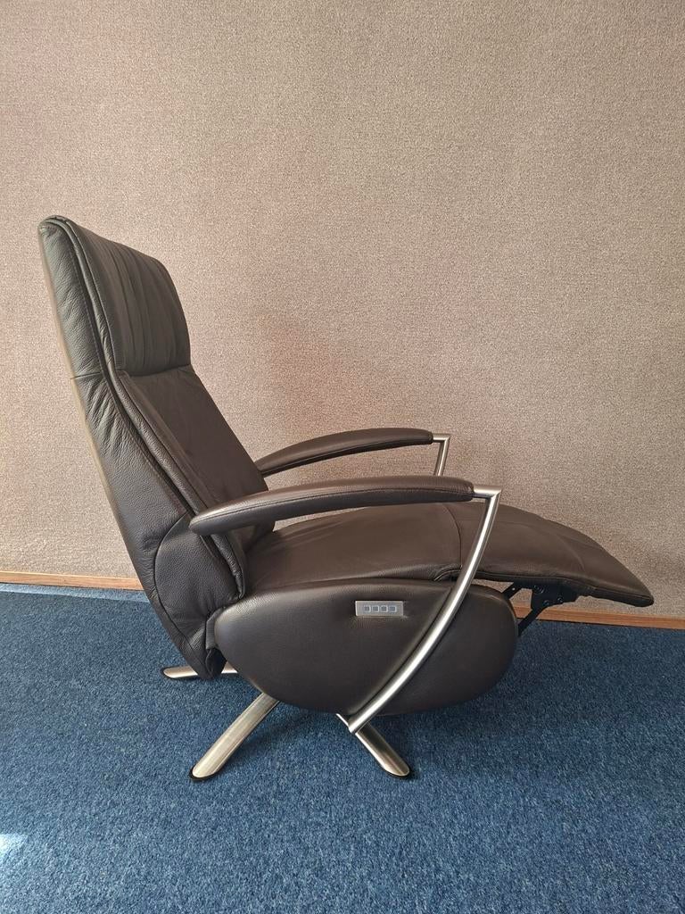Elektrische relax fauteuil De toekomst Als nieuw op accu 🔋, Ophalen of Verzenden, Zo goed als nieuw, Staopenrelax@gmail.com, Sta-op-en-relax