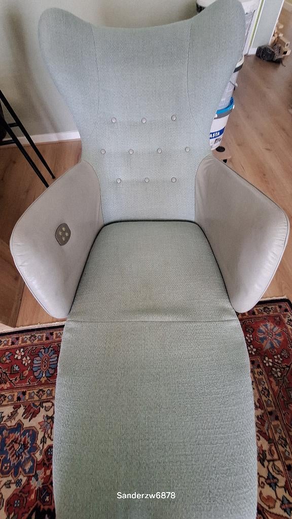 Prominent Elechtrische Fauteuil/Bieden, Ophalen, Gebruikt, Leer, Minder dan 75 cm
