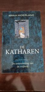 De Katharen – Bram Moerland | Zo goed als nieuw, Boeken, Achtergrond en Informatie, Spiritualiteit algemeen, Ophalen of Verzenden