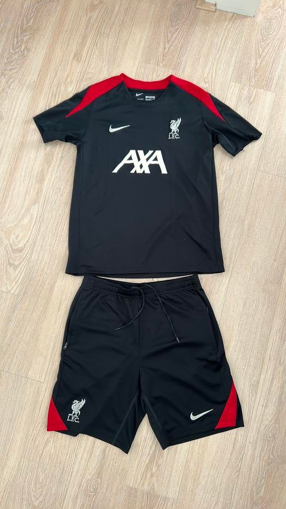 Nike Liverpool voetbaltenue, Ophalen of Verzenden, Set
