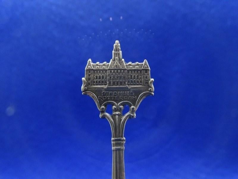 Gero Lepeltje: Rotterdam, Verzenden