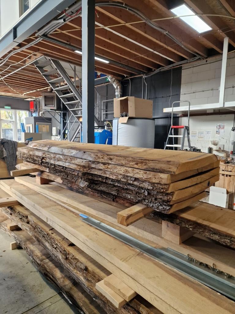 6 massieve eiken boomstam planken, 265 cm lang, 52 mm dik, Ophalen, Gebruikt, Eiken, 250 tot 300 cm