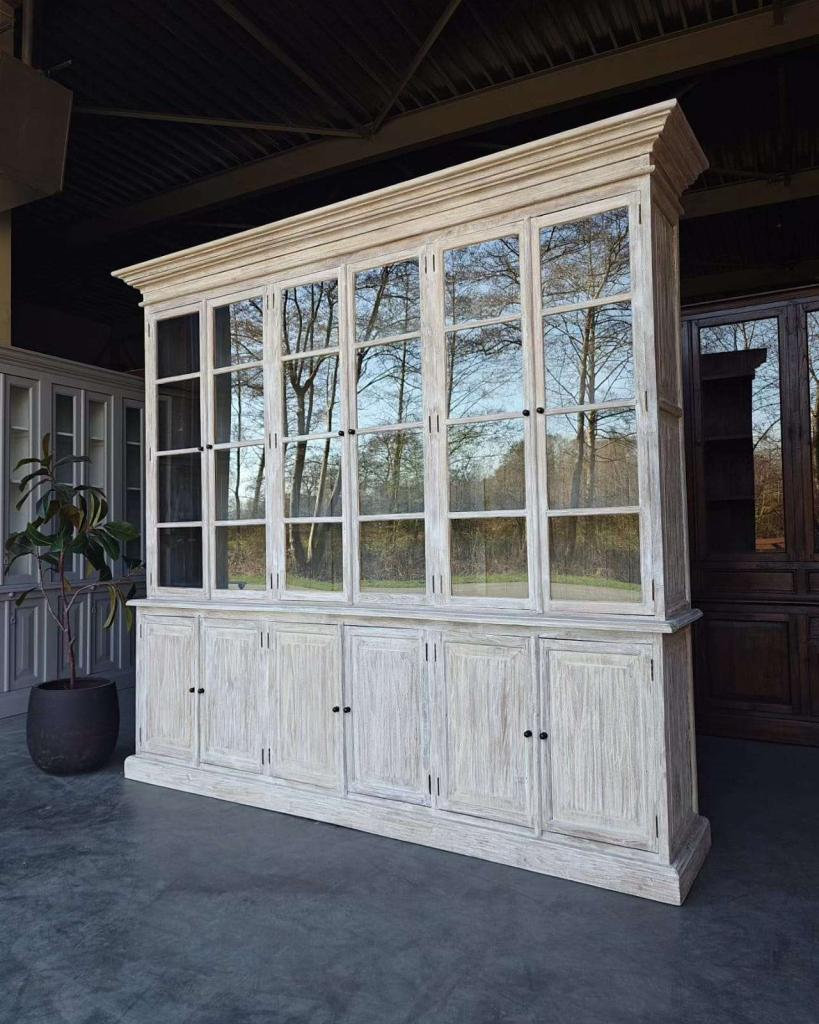 Charmante buffetkast | Grote winkelkast greywash #7682, Niet ingevuld, 200 cm of meer, Niet ingevuld, Ophalen of Verzenden