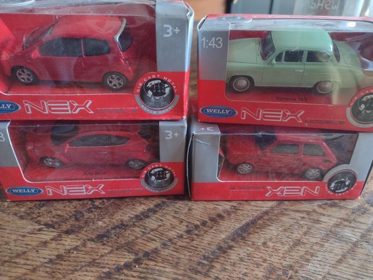 4x Welly Modelauto's 1:43: Twingo, Fiat 126, Syrina, Mito, Hobby en Vrije tijd, Modelauto's | 1:43, Nieuw, Auto, Overige merken