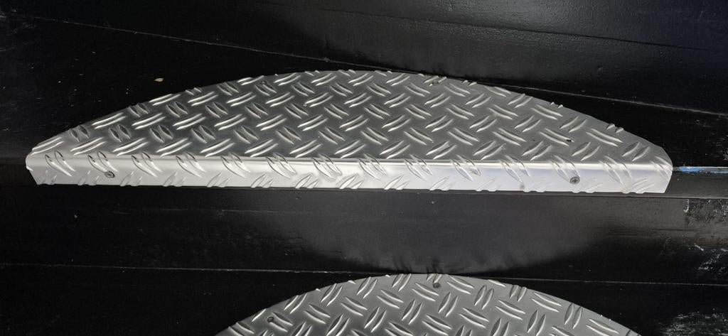 24 Traanplaat Traptreden - Zo goed als nieuw, Doe-het-zelf en Verbouw, Ladders en Trappen, Zo goed als nieuw, Trap, Minder dan 2 meter