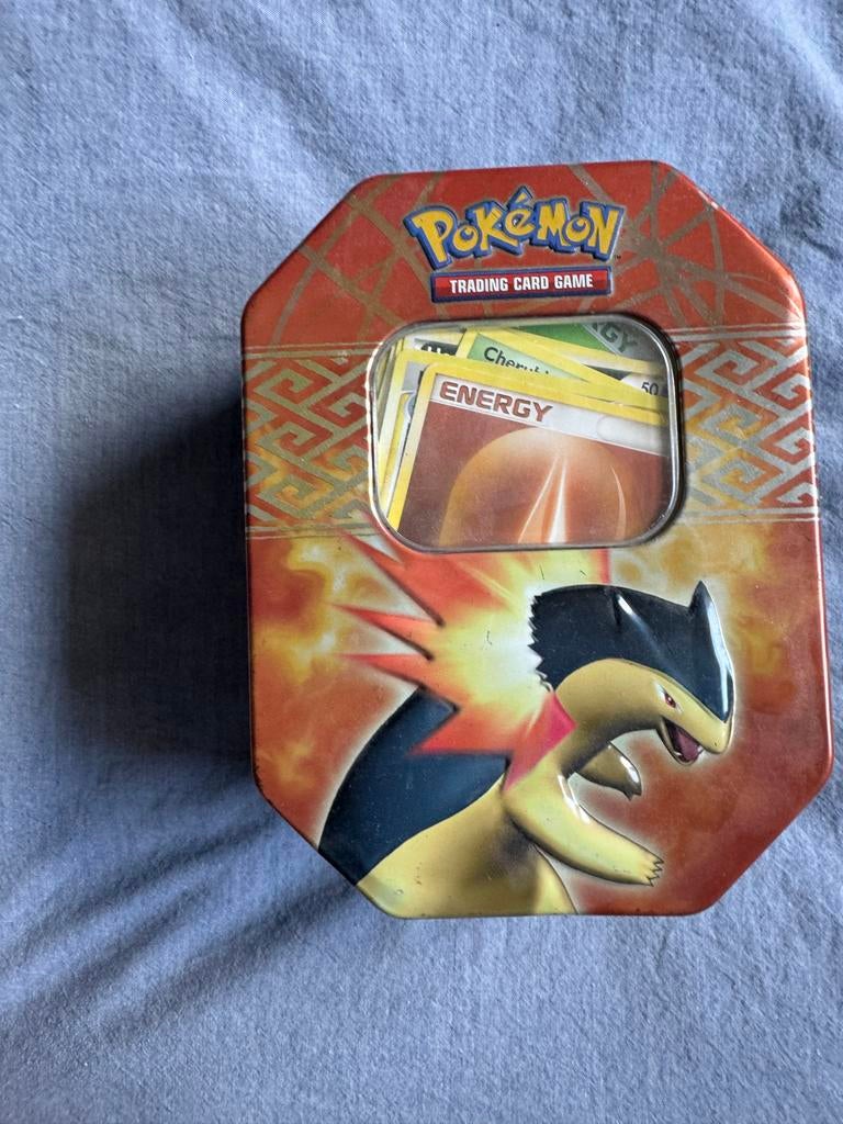 Pokémon Kaarten Collectie in Tin Box - Rapidash & Cyndaquil, Ophalen, Gebruikt, Meerdere kaarten