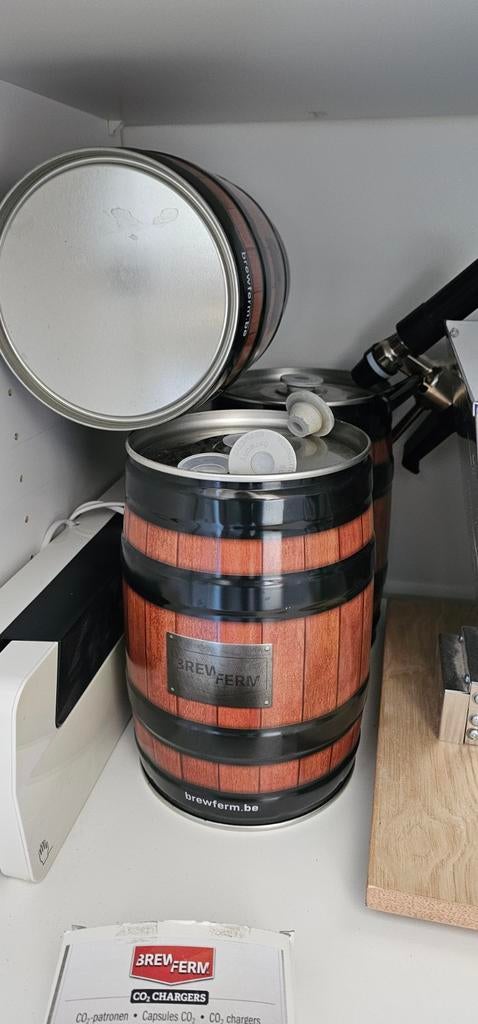 Brewferm CO2-patronen en biervat, Ophalen of Verzenden, Metaal, Meerkleurig, Overige merken