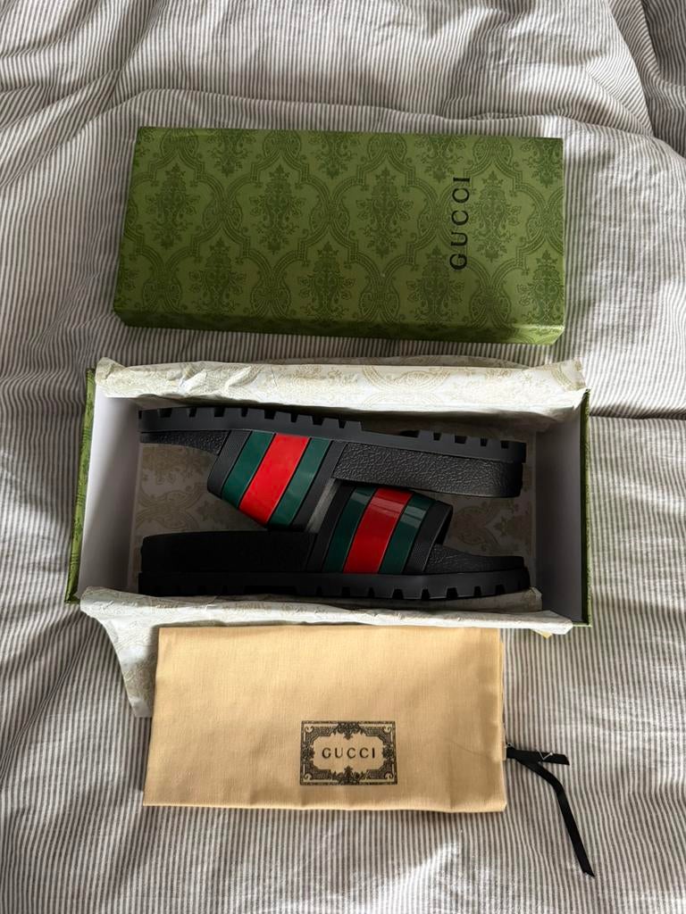 Gucci Persuit Slipper maat 39, Ophalen of Verzenden, Nieuw, Zwart