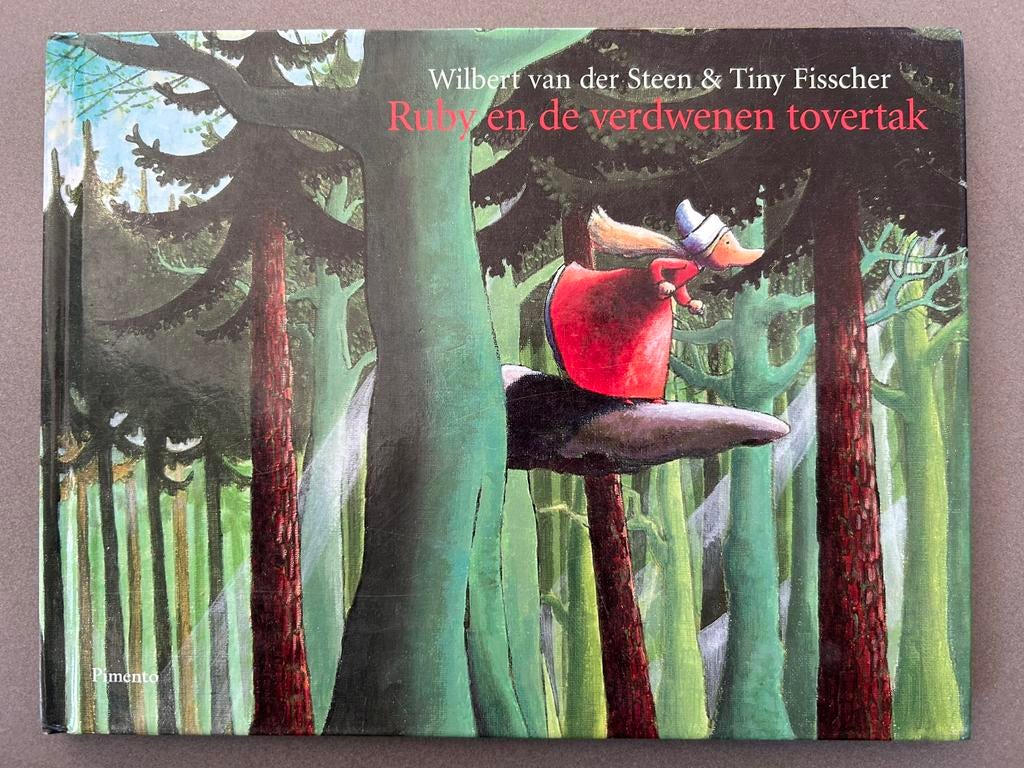 Tiny Fisscher - Ruby en de verdwenen tovertak, Ophalen, Zo goed als nieuw, Tiny Fisscher
