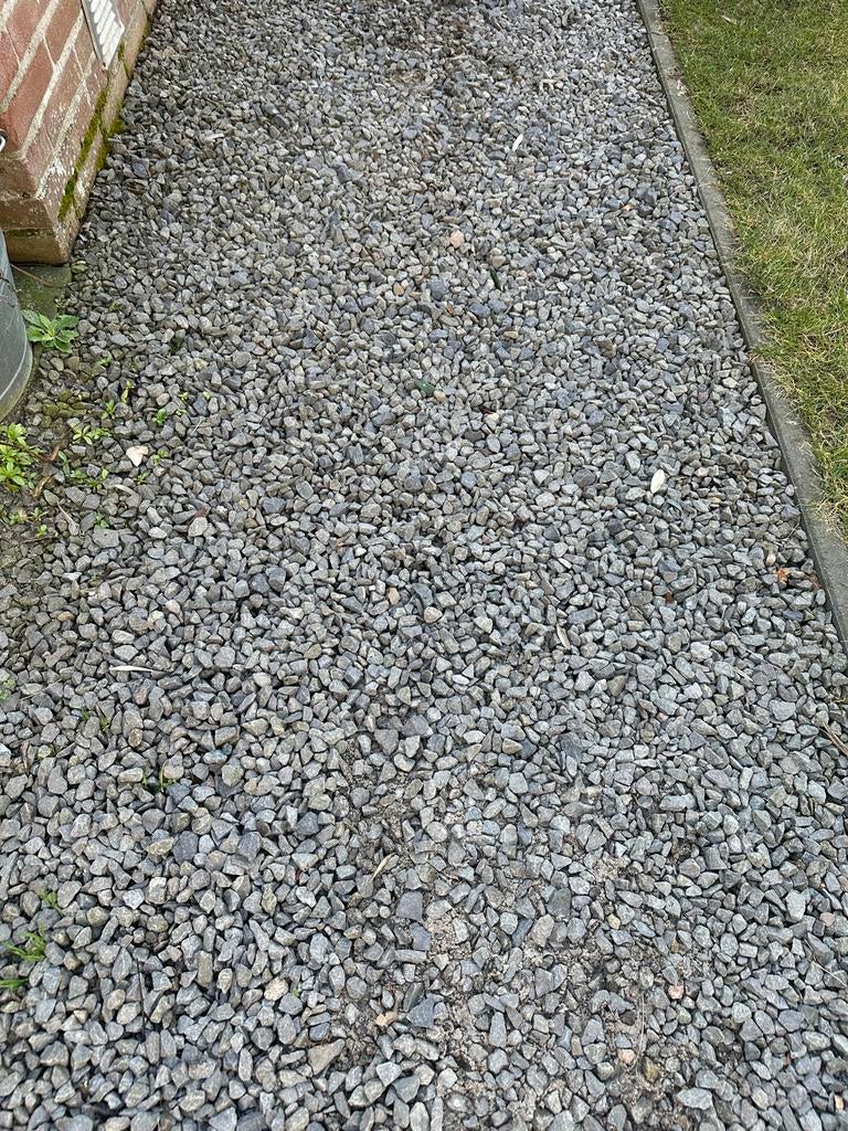 GRATIS! Grijze split voor tuin en oprit, Tuin en Terras, Grind, Keien en Split, Gebruikt, Ophalen of Verzenden, Split, Grijs