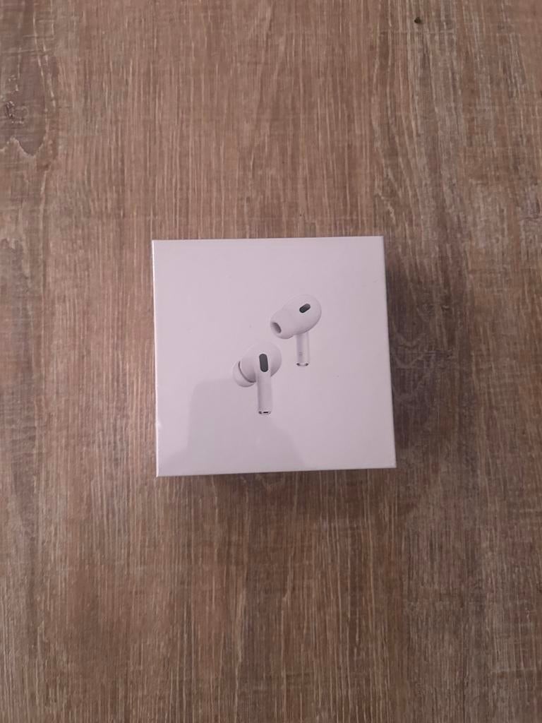 Airpods 2 Generatie, Telecommunicatie, Mobiele telefoons | Oordopjes, Ophalen, Bluetooth, Zo goed als nieuw, In oorschelp (earbud)