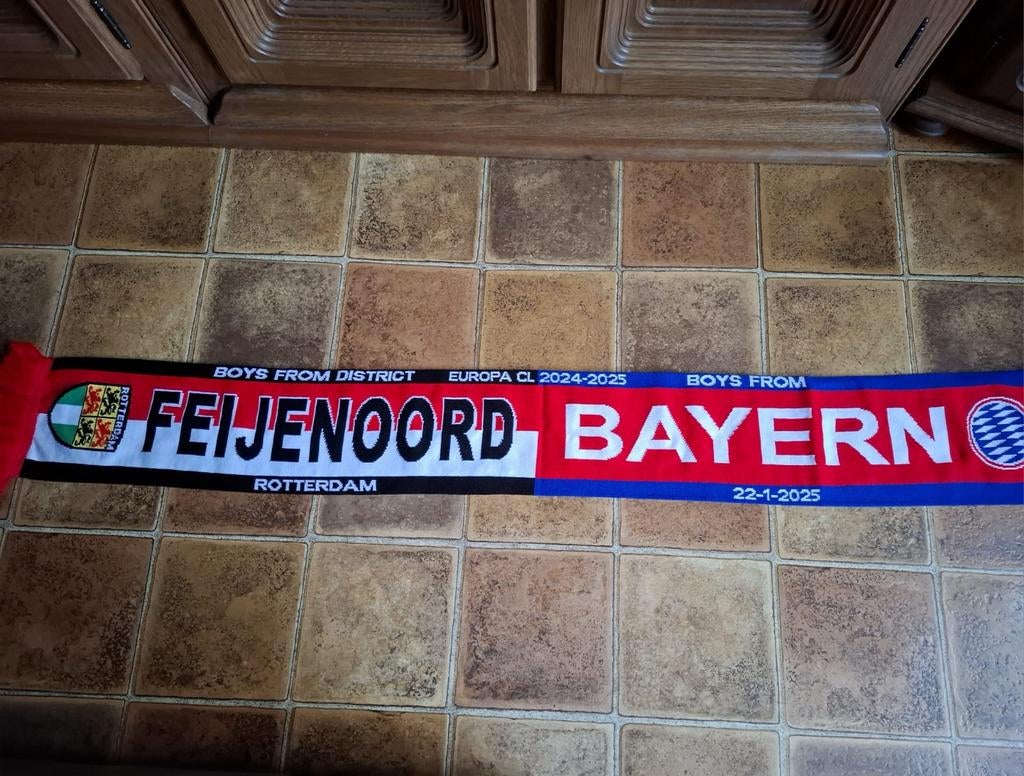 Feyenoord- FC Bayern sjaal, Verzenden, Nieuw, Feyenoord, Vaantje of Sjaal