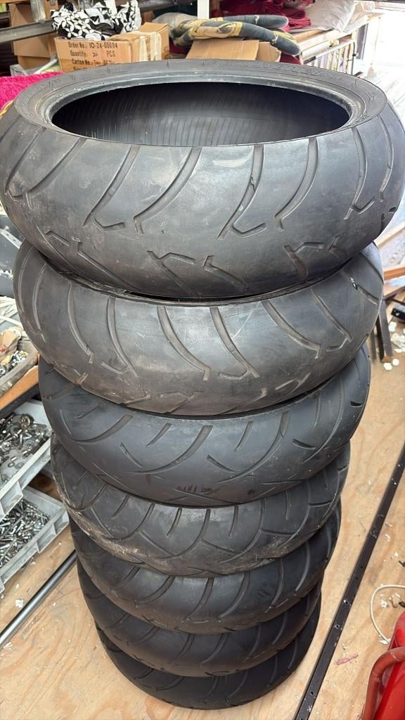 gebruikte vmax 1700 motorbanden 200X40 18 inch, Ophalen of Verzenden, Gebruikt