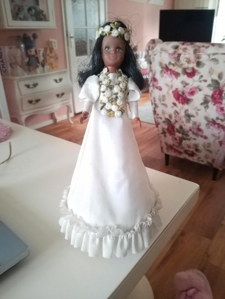 Vintage Hawaiian bruidspop, Verzamelen, Poppen, Ophalen of Verzenden, Gebruikt, Pop