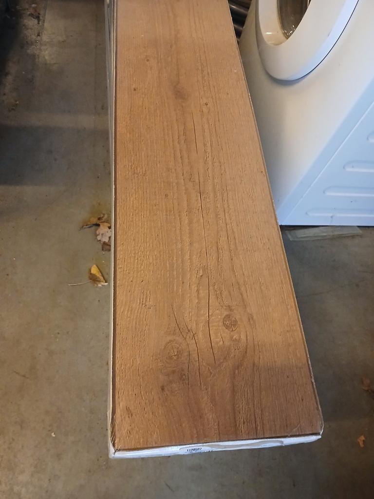 Laminaat Eiken Kleur - 15m2, 50 tot 150 cm, Ophalen of Verzenden, Zo goed als nieuw, 10 m² of meer