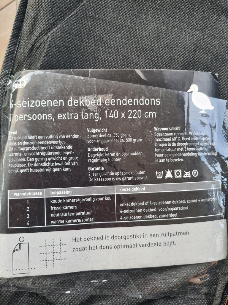 2 V&D 4-seizoenen dekbed eendendons 140 x 220 cm, Kinderen en Baby's, Kinderkamer | Beddengoed, Ophalen, Wit, Jongetje of Meisje