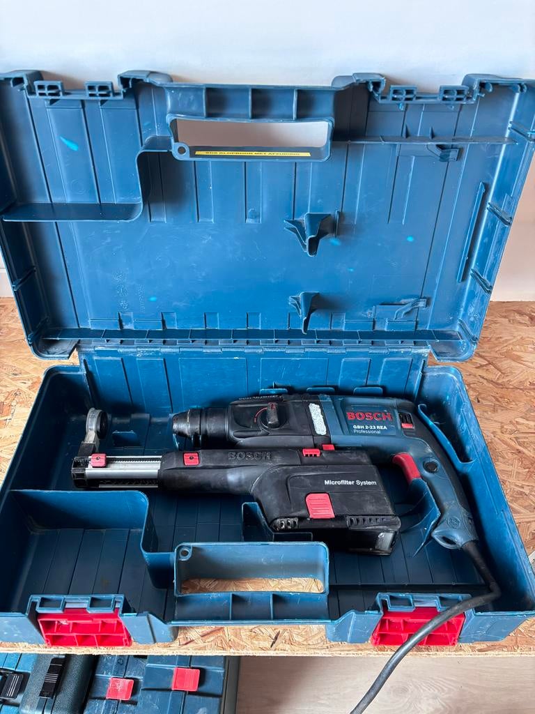 Bosch Boorhamer GSH 2-23 REA Professional met afzuiging, Boor- en/of Breekhamer, Ophalen of Verzenden, Klopboormechanisme, Gebruikt