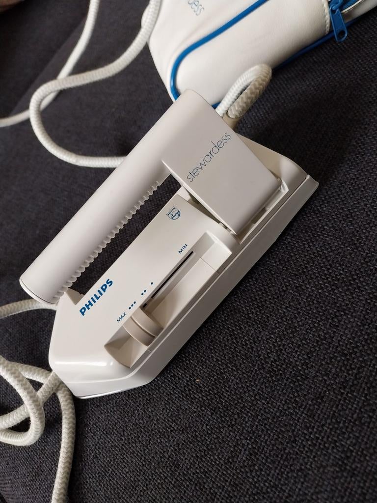 Philips Stewardess Reisstrijkijzer met etui, Witgoed en Apparatuur, Strijkijzers en Strijkplanken, Ophalen of Verzenden, Gebruikt