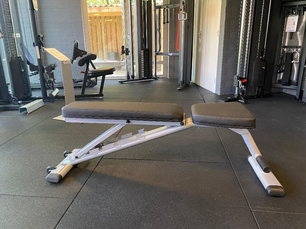 Body-Solid Folding Multi-Bench GFID225, Ophalen of Verzenden, Zo goed als nieuw, Fitnessbank