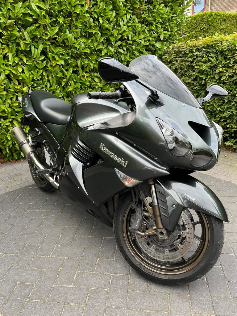 Kawasaki Zzr 1400 ABS grijs, Motoren, Motoren | Kawasaki, 4 cilinders, Motorrijbewijs A, 1400 cc, Particulier