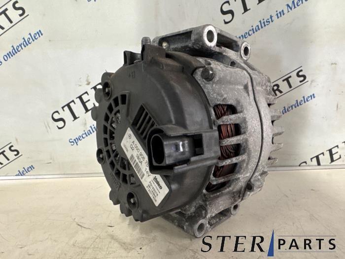 Dynamo van een Mercedes CLS-Klasse, Auto-onderdelen, Motor en Toebehoren, Gebruikt, -, Ophalen of Verzenden, -