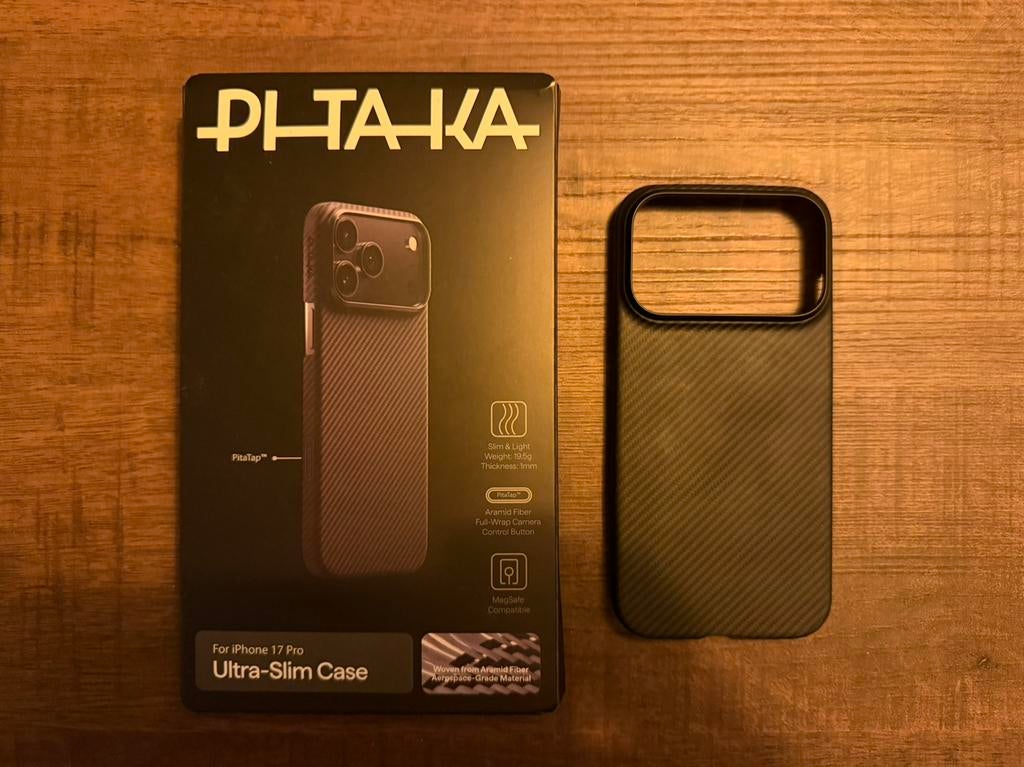 Pitaka iPhone 17 Pro Ultra Slim case, Verzenden, Zo goed als nieuw