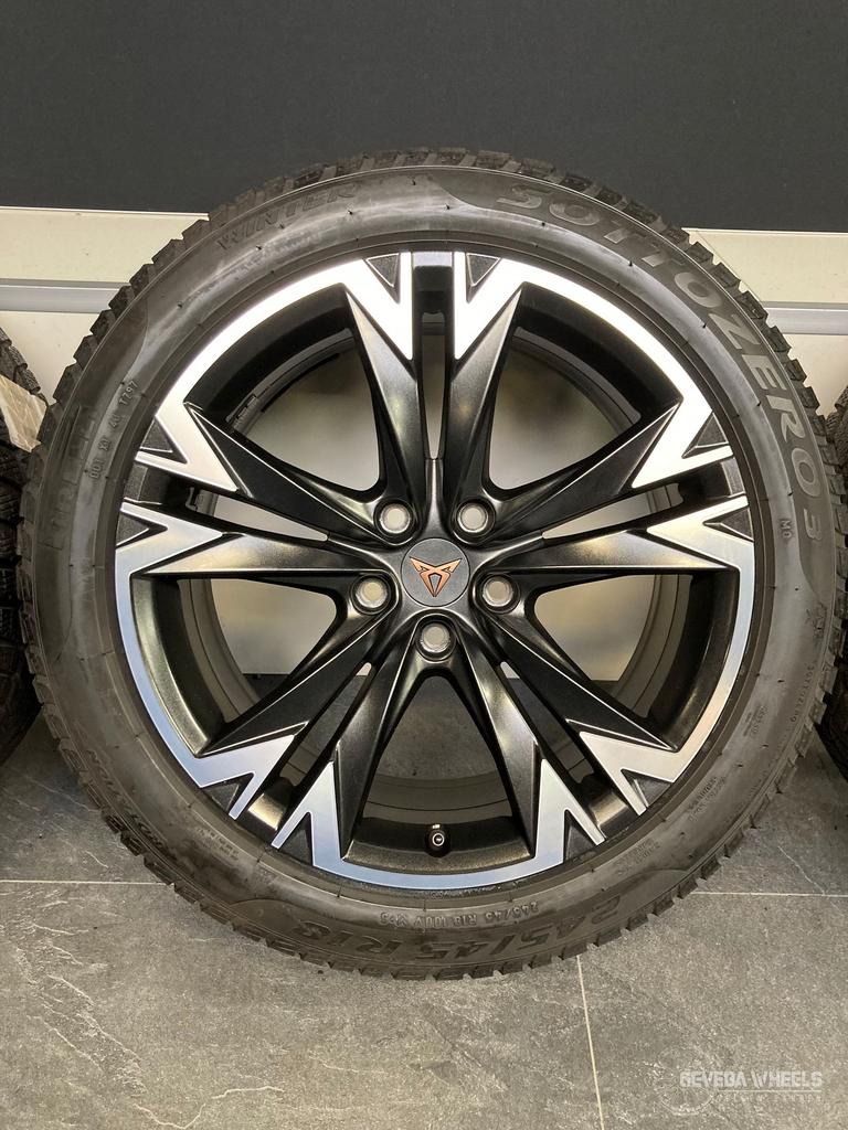 18” originele Cupra Formentor velgen + winterbanden 5x112 5F, 18 inch, -, -, Banden en Velgen