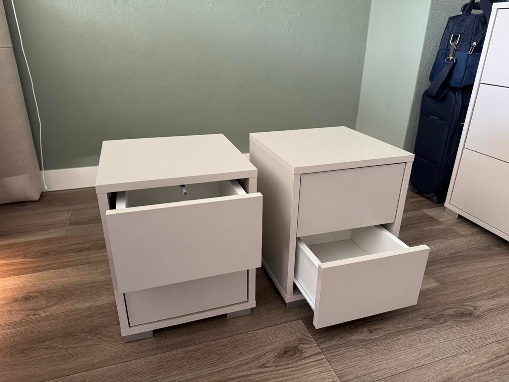 2x Beige Nachtkastje Leenbakker/ Meubella Gideon - Nieuw, Ophalen, Minder dan 45 cm, Nieuw, Minder dan 55 cm