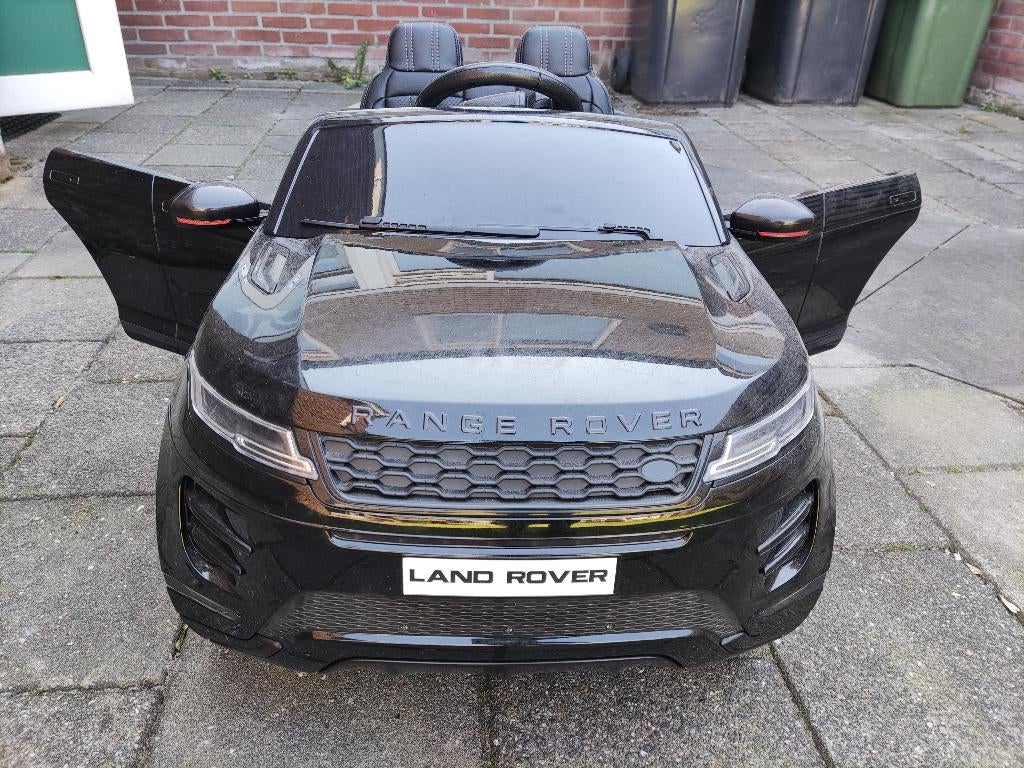 Elektrische speelgoedauto Range Rover 2 personen, Ophalen, Gebruikt