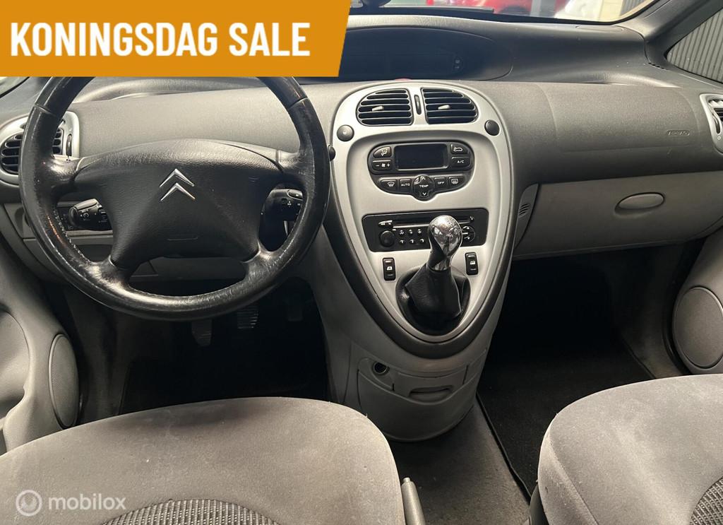 Citroen Xsara Picasso 1.6i-16V - NAP- Cruise - Trekhaak, Voorwielaandrijving, Stof, Zwart, 4 cilinders