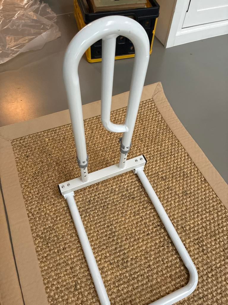 Zijsteun, handvat, moeite met uit bed komen., Ophalen, Zo goed als nieuw