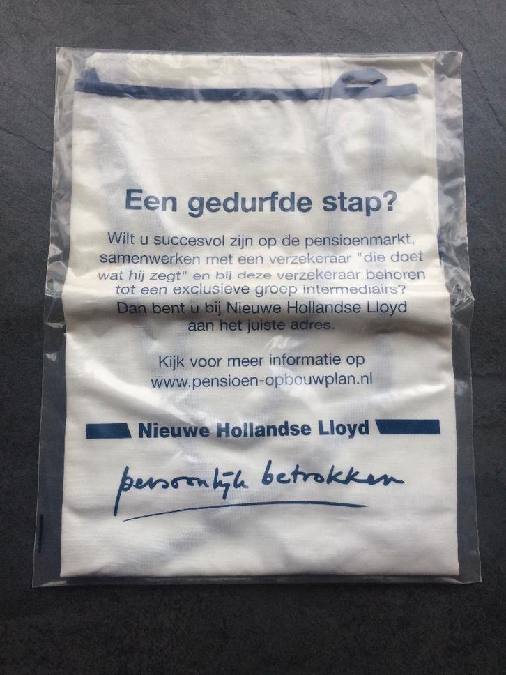 NHL schort wit mt 85 x 60 cm en blauw mt 80 x 70 cm € 5 p.st, Huis en Inrichting, Keuken | Keukenbenodigdheden, Nieuw, Ophalen of Verzenden