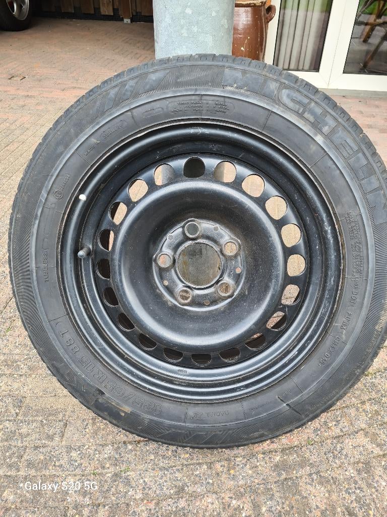 caravan wiel, Ophalen, Gebruikt