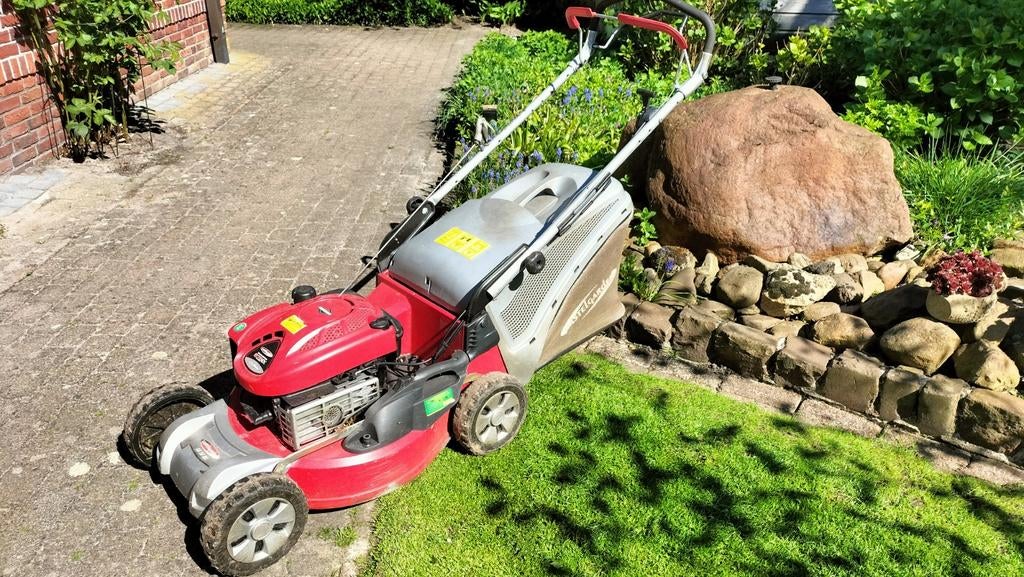 Motormaaier Briggs & Stratton 675 zelfrijdend, Tuin en Terras, Grasmaaiers, Gebruikt, Ophalen of Verzenden