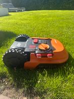 Worx Landroid M robotmaaier - Automatisch en efficiënt, Ophalen, Zo goed als nieuw, 20 tot 25 cm, Met regensensor