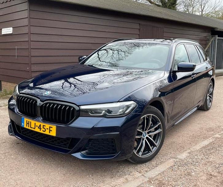 BMW 530e Touring xDrive M-Sport Apple CarPlay & Android Auto, Auto's, BMW, Particulier, 5-Serie, 4x4, ABS, Achteruitrijcamera