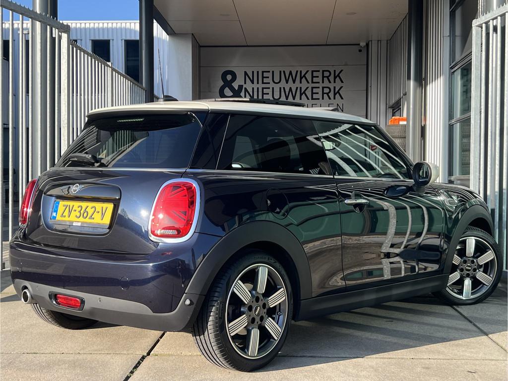 MINI Mini 1.5 Cooper 60 Years Edition VOL! | AUTOMAAT | HEAD, Auto's, 136 pk, Gebruikt, Adaptive Cruise Control, Met garantie (alle)