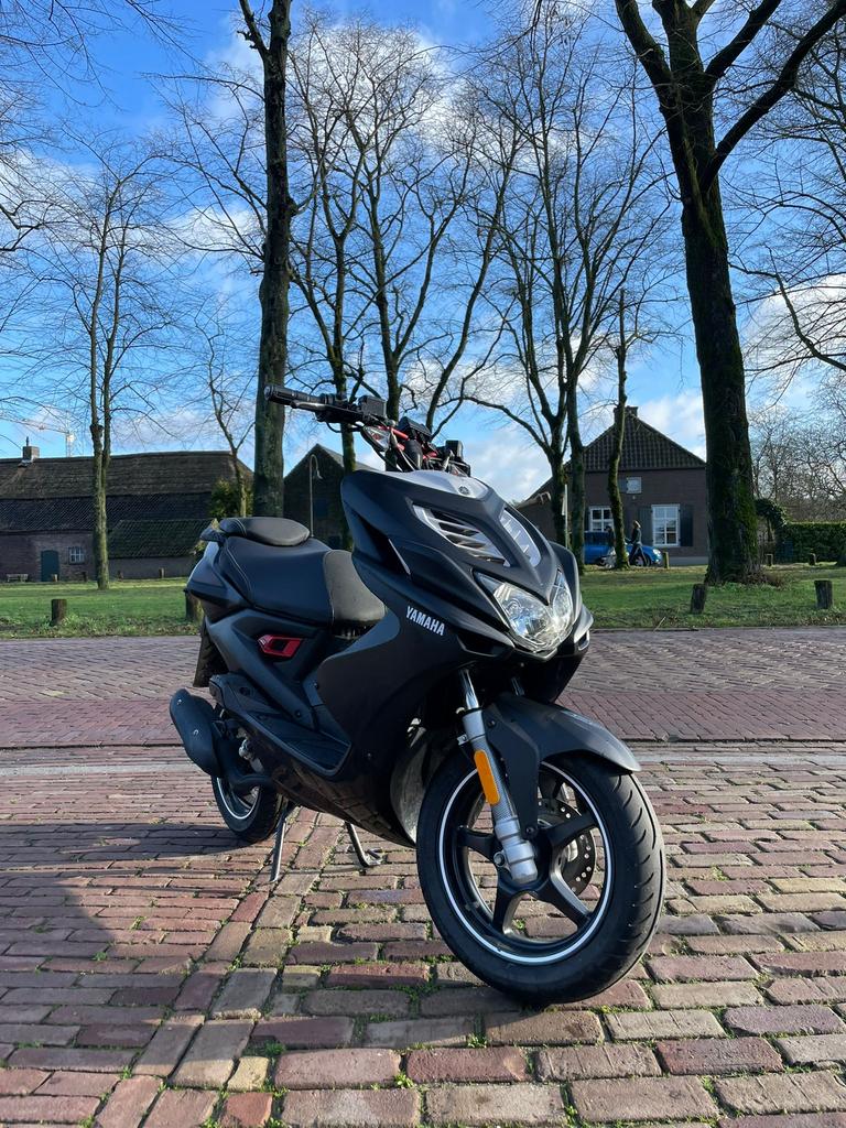 GEZOCHT: originele aerox kappenset, Ophalen of Verzenden, Zo goed als nieuw, Tweetakt, Aerox