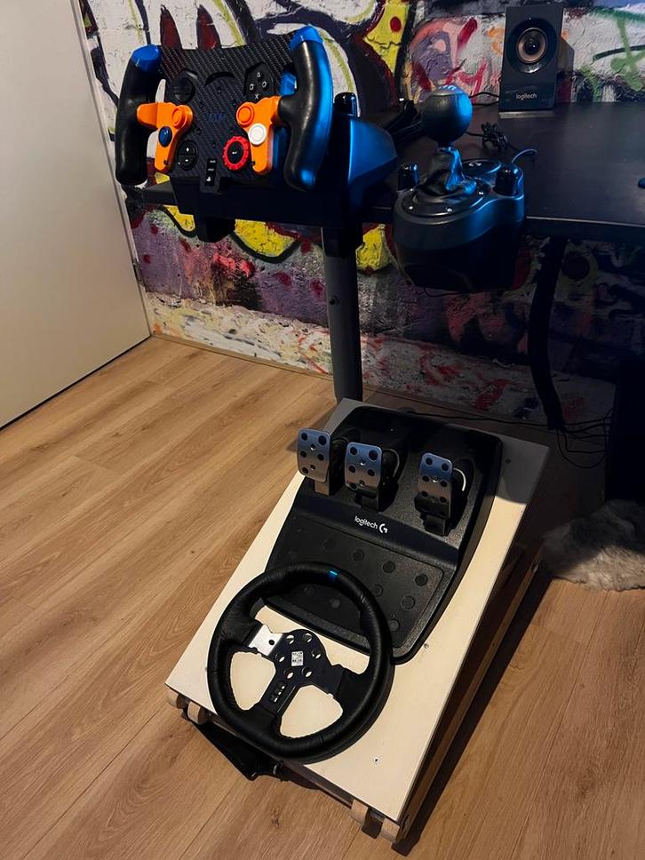 Logitech G29 custom F1 setup (PC/PS4/PS5), Spelcomputers en Games, Games | Overige, Gebruikt, Racen en Vliegen, 1 speler, Vanaf 7 jaar