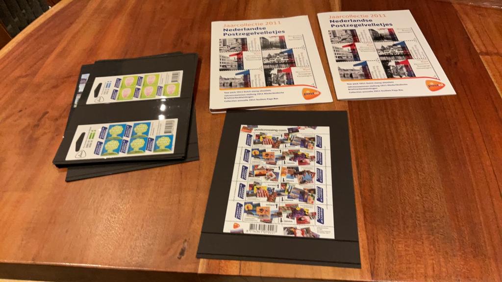 2011 Jaarcollectie Nederlandse postzegel velletjes, Verzenden