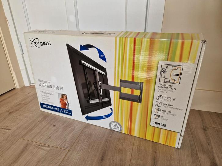 Vogel's THIN 345 UltraThin draaibare tv-beugel, Audio, Tv en Foto, Televisiebeugels, Zo goed als nieuw, Ophalen of Verzenden